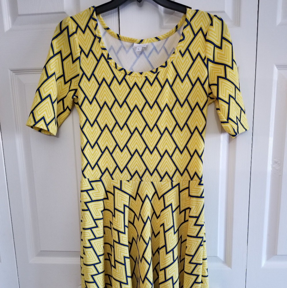 Nicole Lularoe dress